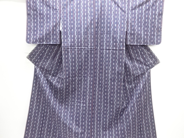 未使用品　変わり縞模様織り出し手織り紬着物